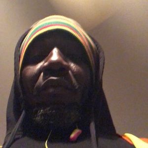 Meet your Posher, Ray